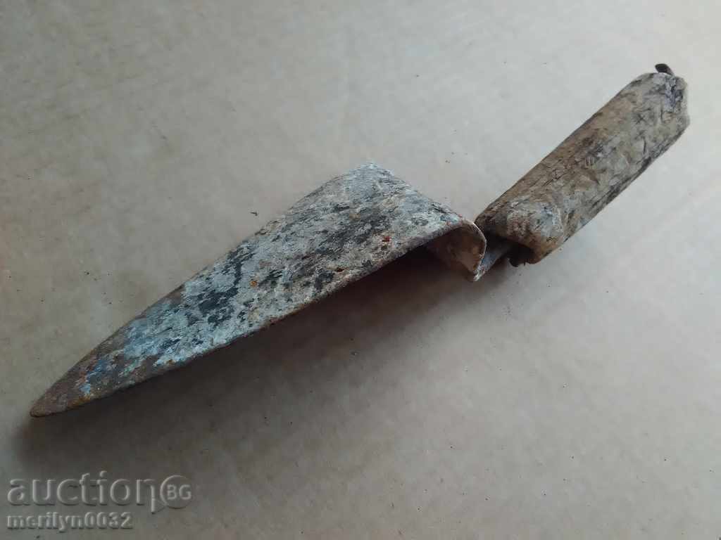 Доставка на Много стара възрожденска мистрия, дюлгерски инструмент Доставка на Много стара възрожденска мистрия, дюлгерски инструмент