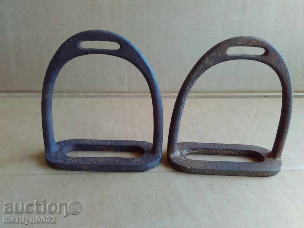 Old iron stirrups, spurs, reins, saddle, cavalry with price 60.00 BGN | € 30.68 Old iron stirrups, spurs, reins, saddle, cavalry with price 60.00 BGN | € 30.68