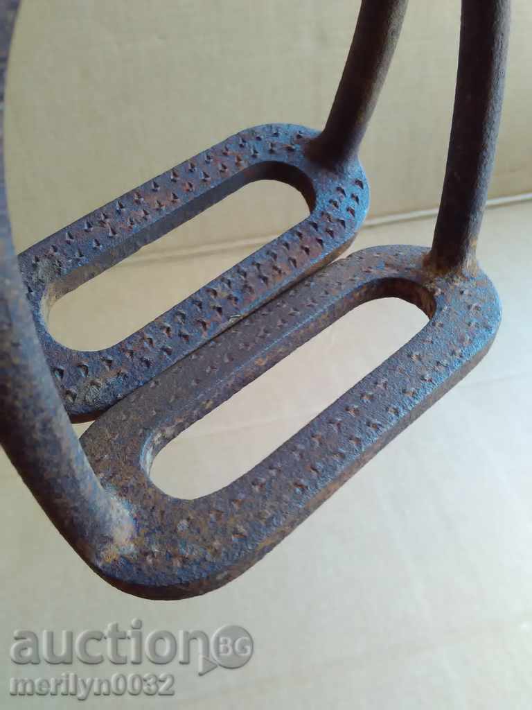 Auction Old iron stirrups, spurs, reins, saddle, cavalry Auction Old iron stirrups, spurs, reins, saddle, cavalry