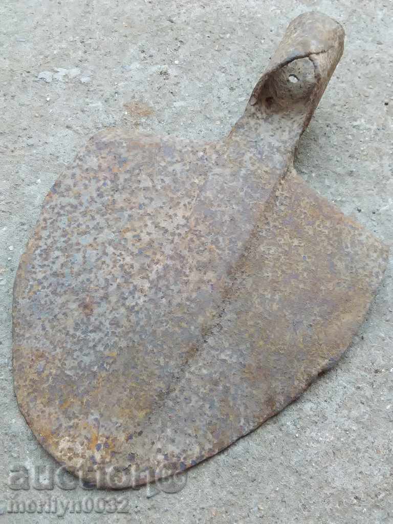 Δημοπρασία Παλιά φτυάρι, σφυρήλατο σίδερο Δημοπρασία Παλιά φτυάρι, σφυρήλατο σίδερο