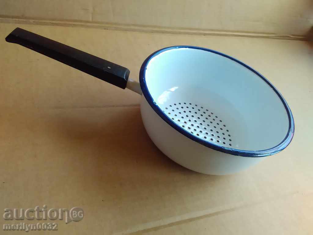 Old enameled colander, dish with enamel early social NRB - 7 Old enameled colander, dish with enamel early social NRB - 7