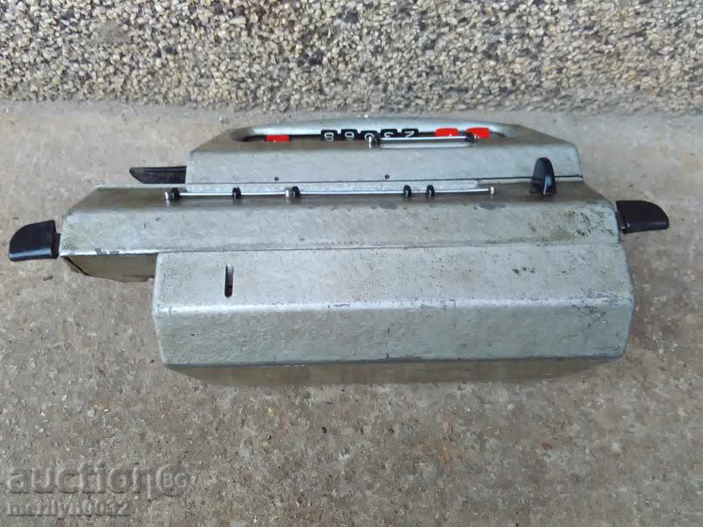 Доставка на Механична сметачна машина от ракетен комплекс Доставка на Механична сметачна машина от ракетен комплекс