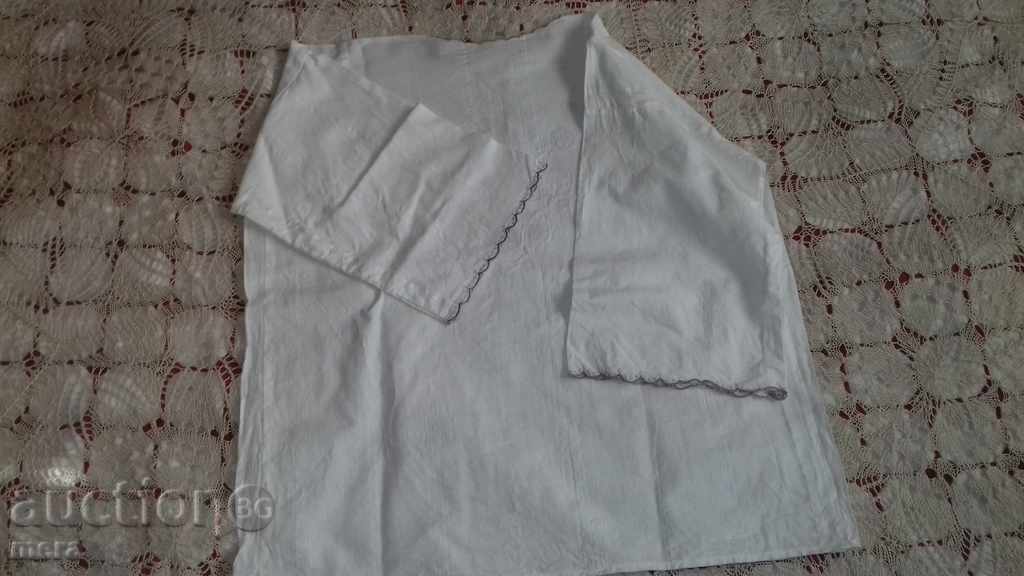 Доставка на Къса риза с бродерия от национална носия Доставка на Къса риза с бродерия от национална носия