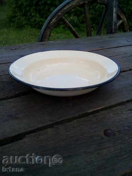 Enamelled plate, bowl Enamelled plate, bowl