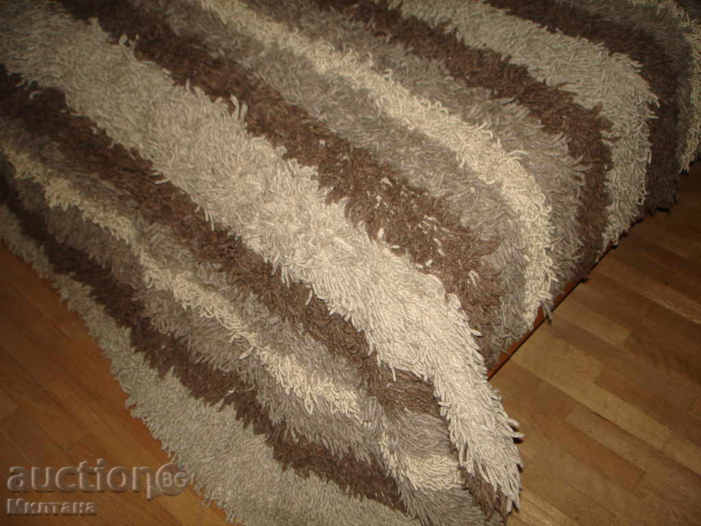 New authentic hand woven 100% wool mittens with price 120.00 BGN | € 61.36 New authentic hand woven 100% wool mittens with price 120.00 BGN | € 61.36