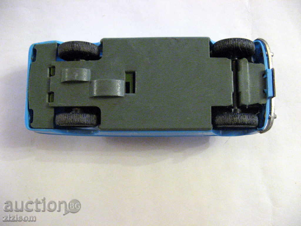 ŠKODA S110R SPORT GDR m 1:30 PLASTIC CHILDREN'S TOY - 7 ŠKODA S110R SPORT GDR m 1:30 PLASTIC CHILDREN'S TOY - 7