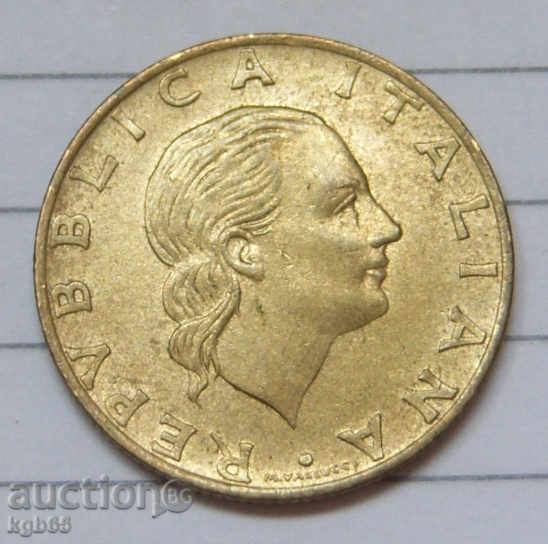 200 pounds 1995 Italy.№3 with price 0.80 BGN | € 0.41