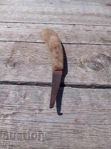 Ancient tool with price 14.00 BGN | € 7.16