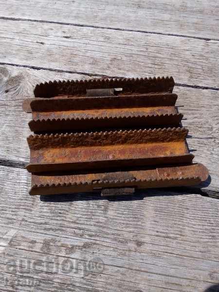 Old tool - 5 Old tool - 5