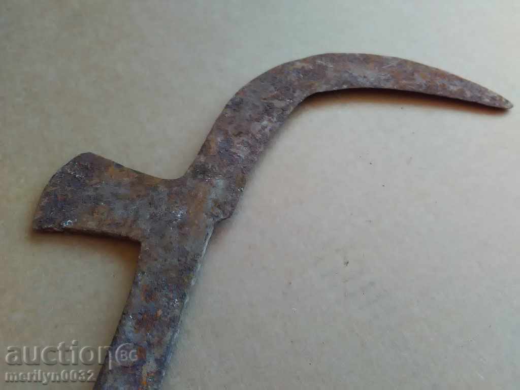 An old tool, an instrument, a hand forged cutter, a chopper, a machete - 7 An old tool, an instrument, a hand forged cutter, a chopper, a machete - 7