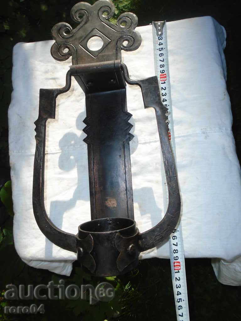 MASSIVE OLD IRON STOCK, DOOR POCKET, CANDLE ??? - 6 MASSIVE OLD IRON STOCK, DOOR POCKET, CANDLE ??? - 6