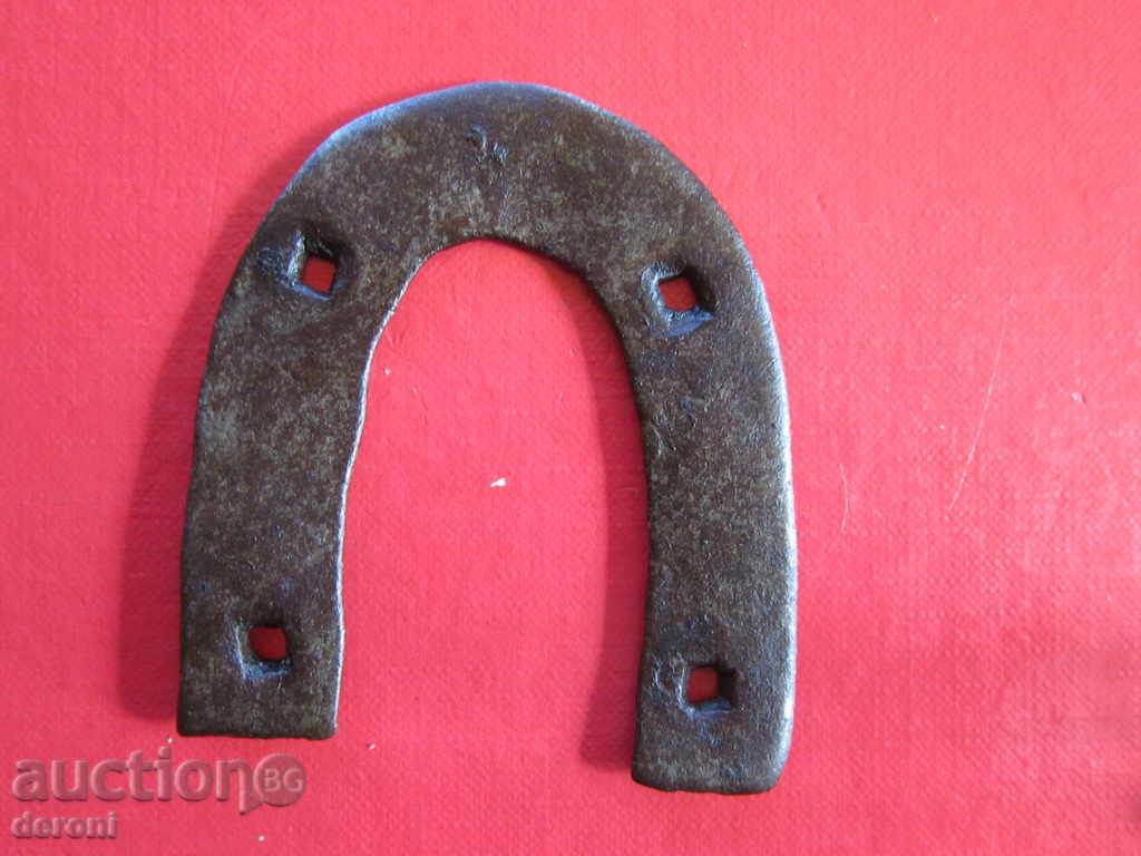 Delivery of Old soldier's horseshoe horseshoe forged wrought iron Delivery of Old soldier's horseshoe horseshoe forged wrought iron