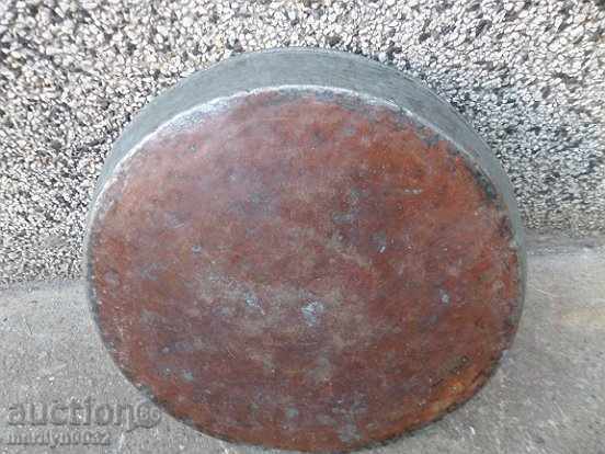 Old copper tray, sahane, baker, tray, tray with price 69.00 BGN | € 35.28 Old copper tray, sahane, baker, tray, tray with price 69.00 BGN | € 35.28