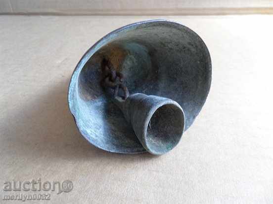 Delivery of Old revival chan, clapper, bell, bell, tumbler Delivery of Old revival chan, clapper, bell, bell, tumbler