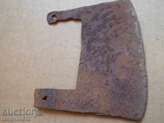 An old ax ax, a top, a satin with price € 21.99 | 43.01 BGN An old ax ax, a top, a satin with price € 21.99 | 43.01 BGN