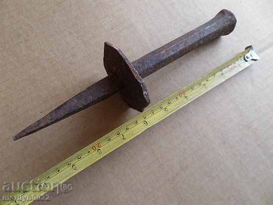 Delivery of A primitive anvil for hair peeling Delivery of A primitive anvil for hair peeling