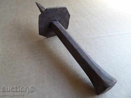 A primitive anvil for hair peeling - 5 A primitive anvil for hair peeling - 5