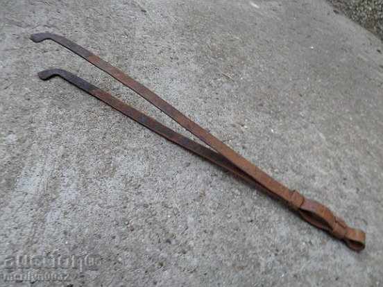 Стар ръчно кован дилаф, ковано желязо, маша