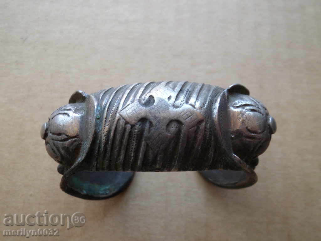 Bratara renascentista cu prastia, bijuterii, bijuterii Bratara renascentista cu prastia, bijuterii, bijuterii