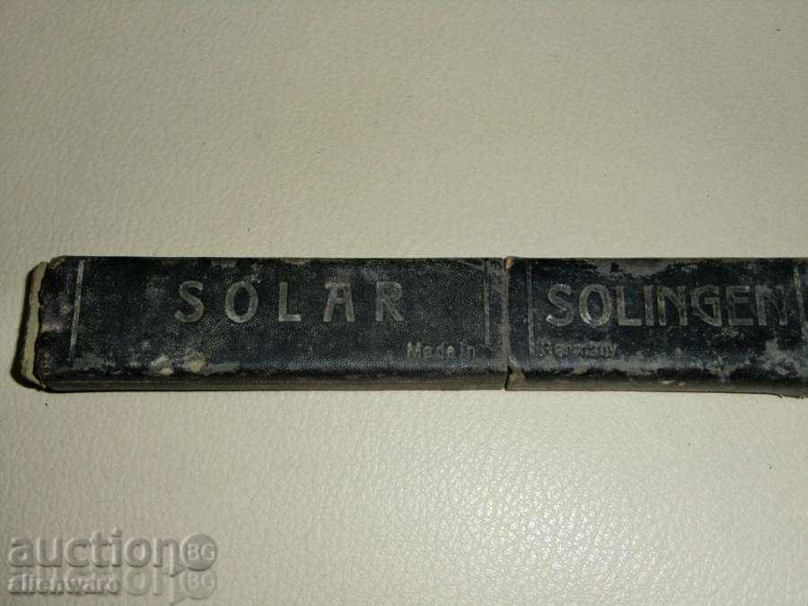 Solingen-Razor / Thu. 20th century. with price 49.00 BGN | € 25.05 Solingen-Razor / Thu. 20th century. with price 49.00 BGN | € 25.05
