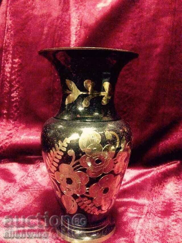 Beautiful brass vase - 3 - 5 Beautiful brass vase - 3 - 5