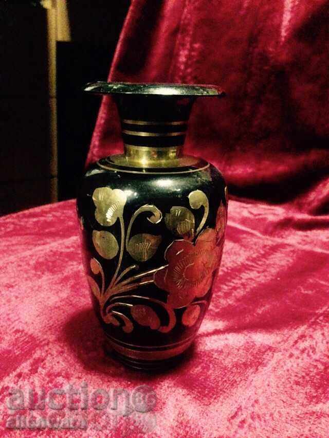 Beautiful brass vase - 4 - 5 Beautiful brass vase - 4 - 5