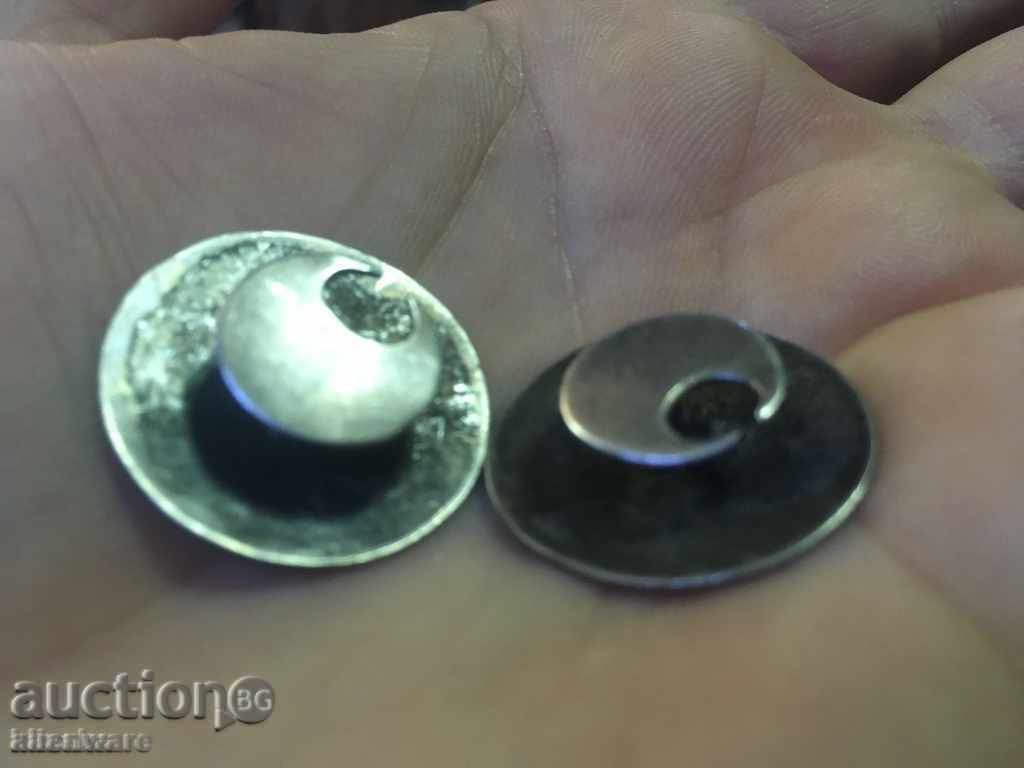 Аукцион Стари сребърни бутонели Аукцион Стари сребърни бутонели