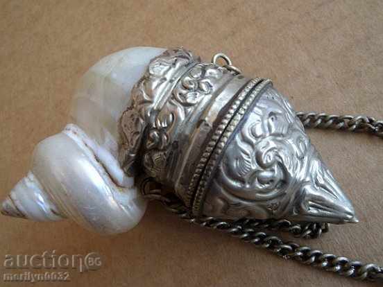 Renaissance box powders pills hashish jewelry silver jewelry with price 189.00 BGN | € 96.63 Renaissance box powders pills hashish jewelry silver jewelry with price 189.00 BGN | € 96.63