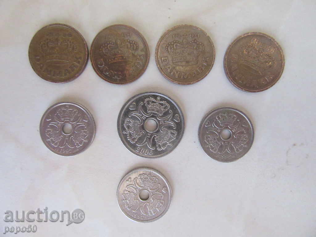 LOT OF 8 DATES with price 4.00 BGN | € 2.05