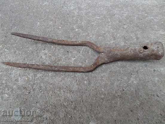 Binoclu, culegător de sfeclă de zahăr, fier forjat