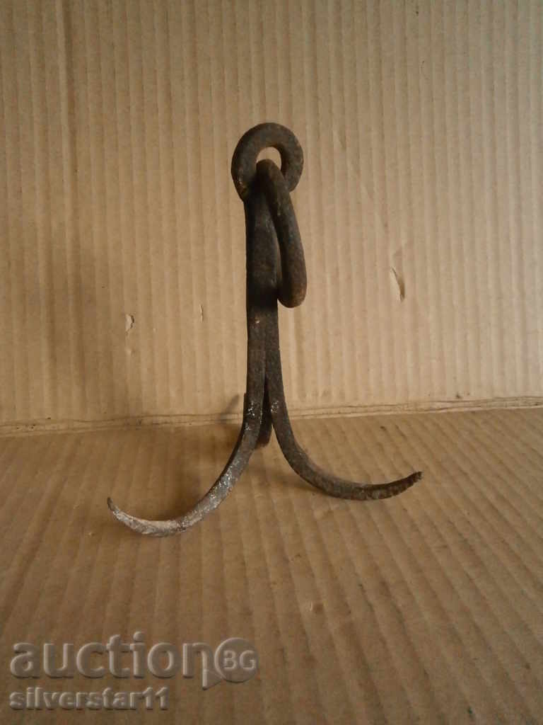 an old forged hook with price 31.00 BGN | € 15.85 an old forged hook with price 31.00 BGN | € 15.85