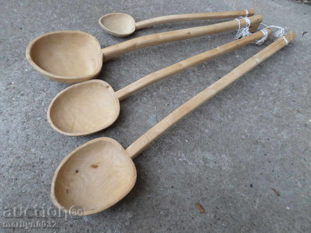 Lot wooden spoons, spoon, ladle, wooden with price 76.00 BGN | € 38.86 Lot wooden spoons, spoon, ladle, wooden with price 76.00 BGN | € 38.86