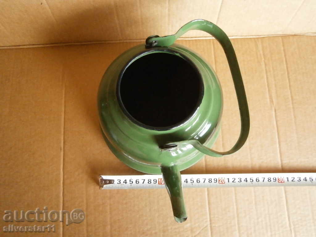 Delivery of big enamel teapot 60th retro Delivery of big enamel teapot 60th retro