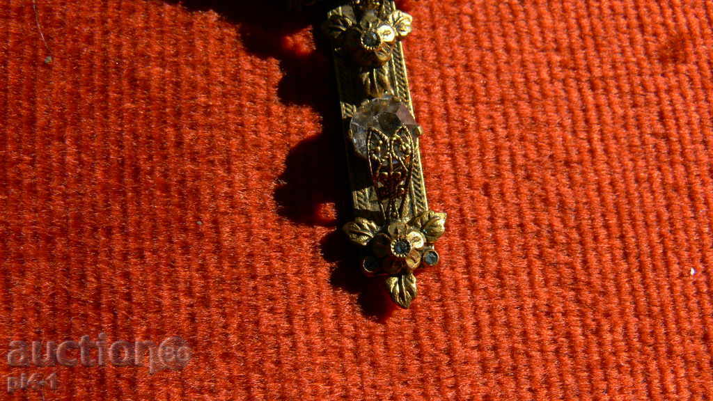 Auction OLD CROSS STAR Auction OLD CROSS STAR