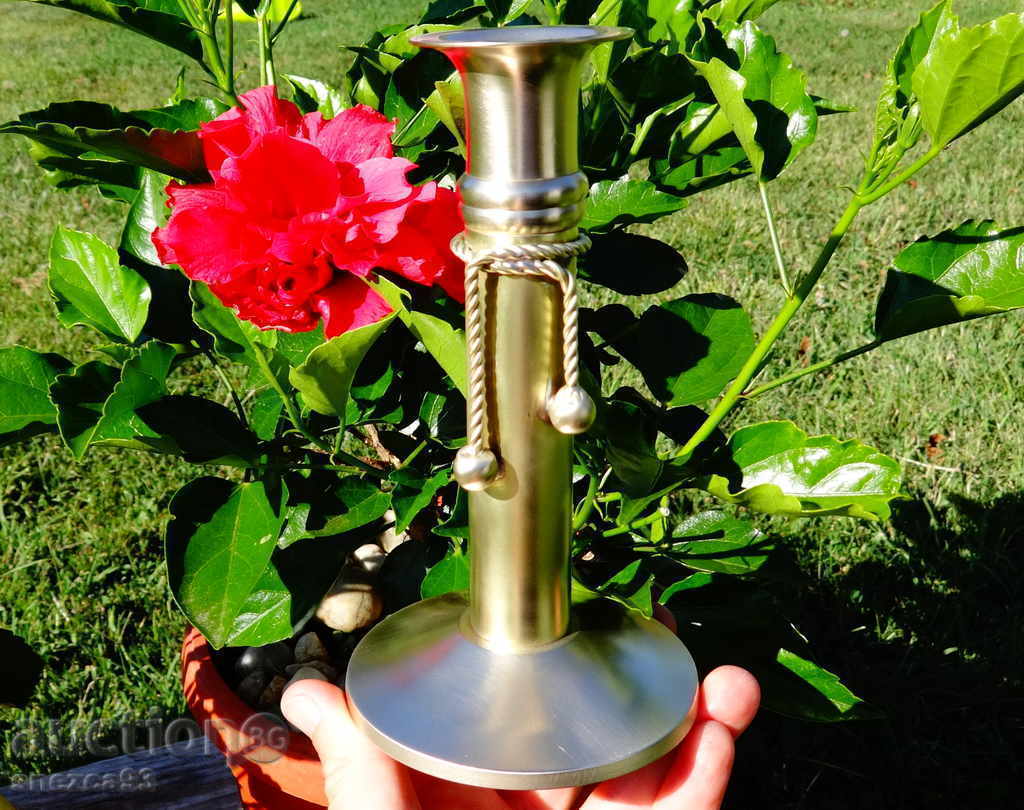 Bronze candlestick with balls - 5 Bronze candlestick with balls - 5