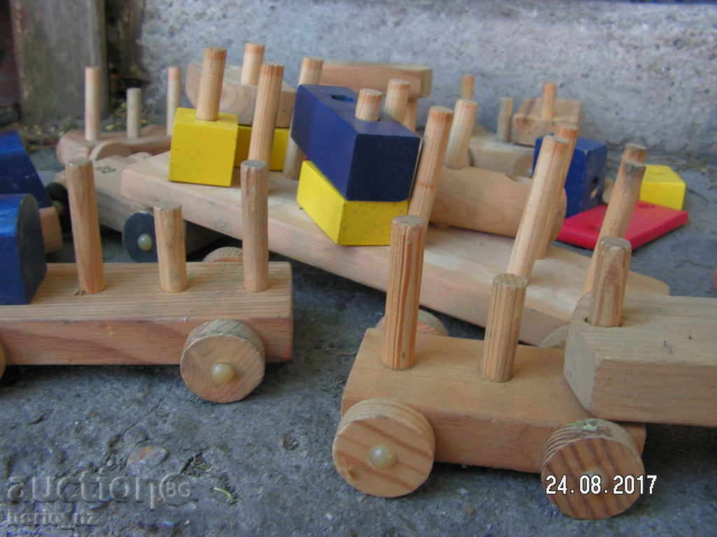 8665. ΤΟΥΒΛΑ ΚΑΙ ΤΡΕΝΟ WOOD BULGARIA - 7 8665. ΤΟΥΒΛΑ ΚΑΙ ΤΡΕΝΟ WOOD BULGARIA - 7