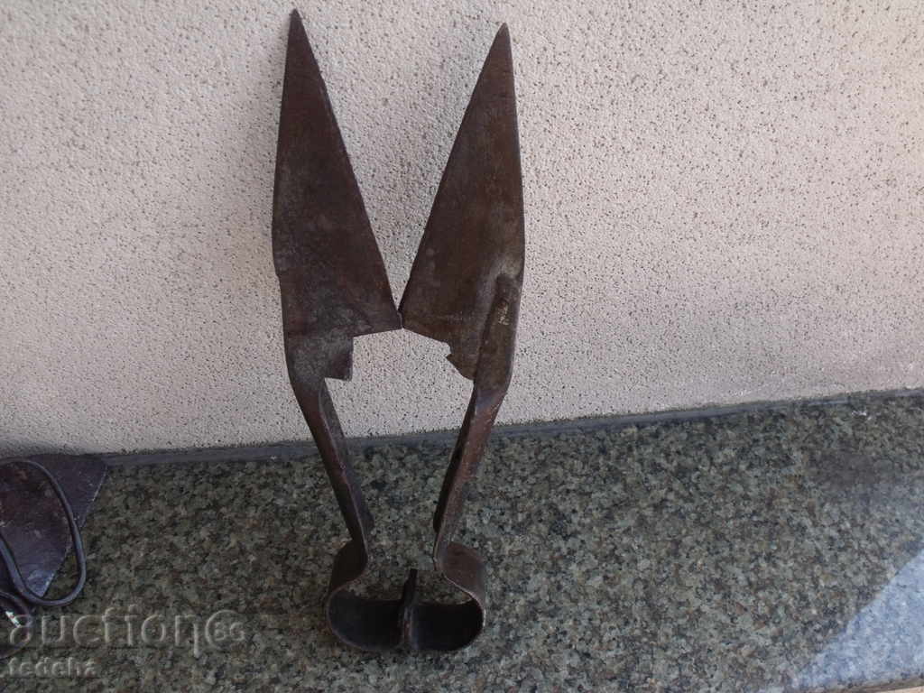 БЗЗЦ !!! - MED BAKER - METAL BONE !!! with price 10.00 BGN | € 5.11 БЗЗЦ !!! - MED BAKER - METAL BONE !!! with price 10.00 BGN | € 5.11