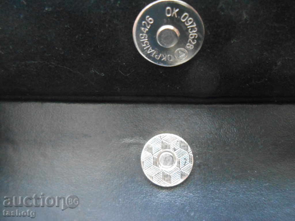 Livrarea Kit PLAYBOY profesional pentru poker!