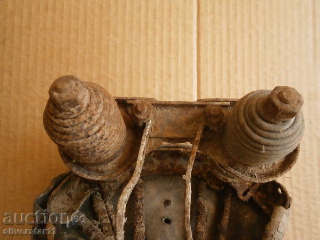 ρόδα ποδηλάτου παλιά δερμάτινη με τιμή 31.00 BGN | € 15.85 ρόδα ποδηλάτου παλιά δερμάτινη με τιμή 31.00 BGN | € 15.85