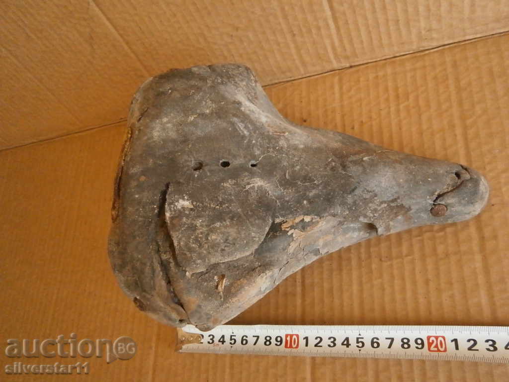 ρόδα ποδηλάτου παλιά δερμάτινη - 6 ρόδα ποδηλάτου παλιά δερμάτινη - 6