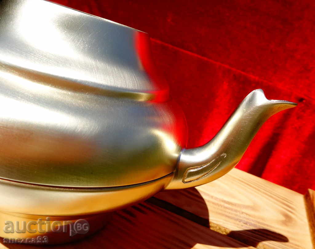 Auction Bronze teapot, jug for hot rakia, 500 ml Auction Bronze teapot, jug for hot rakia, 500 ml