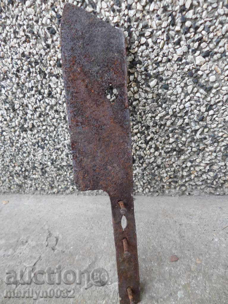 Delivery of Old forged saber, ax, pole, knife, machete Delivery of Old forged saber, ax, pole, knife, machete