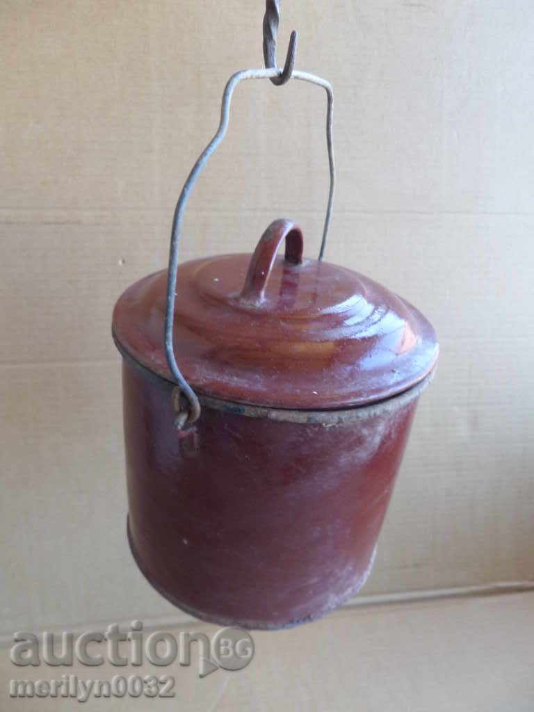 Delivery of Enamelled court of the social times, enamel Delivery of Enamelled court of the social times, enamel