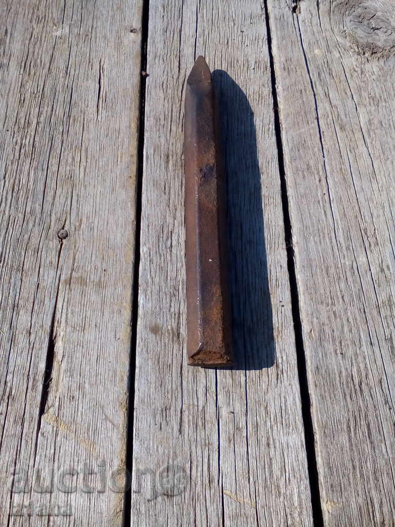 An old stitch - 5 An old stitch - 5