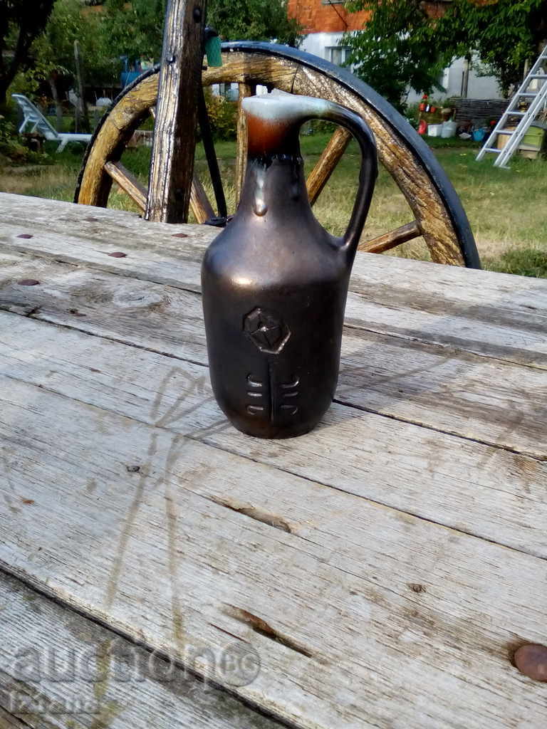 Auction Ceramic jug, jug Auction Ceramic jug, jug