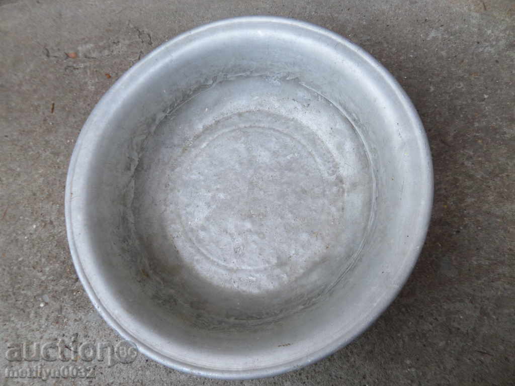 Old aluminum bowl bowl - 7