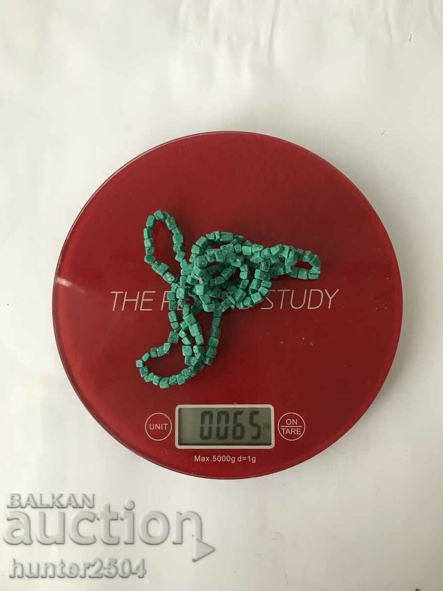 Δημοπρασία Κολιέ με χρώμα - ανοιχτό πράσινο, πέτρα, χάντρες, τιρκουάζ, τιρκουάζ, 88 cm. Δημοπρασία Κολιέ με χρώμα - ανοιχτό πράσινο, πέτρα, χάντρες, τιρκουάζ, τιρκουάζ, 88 cm.