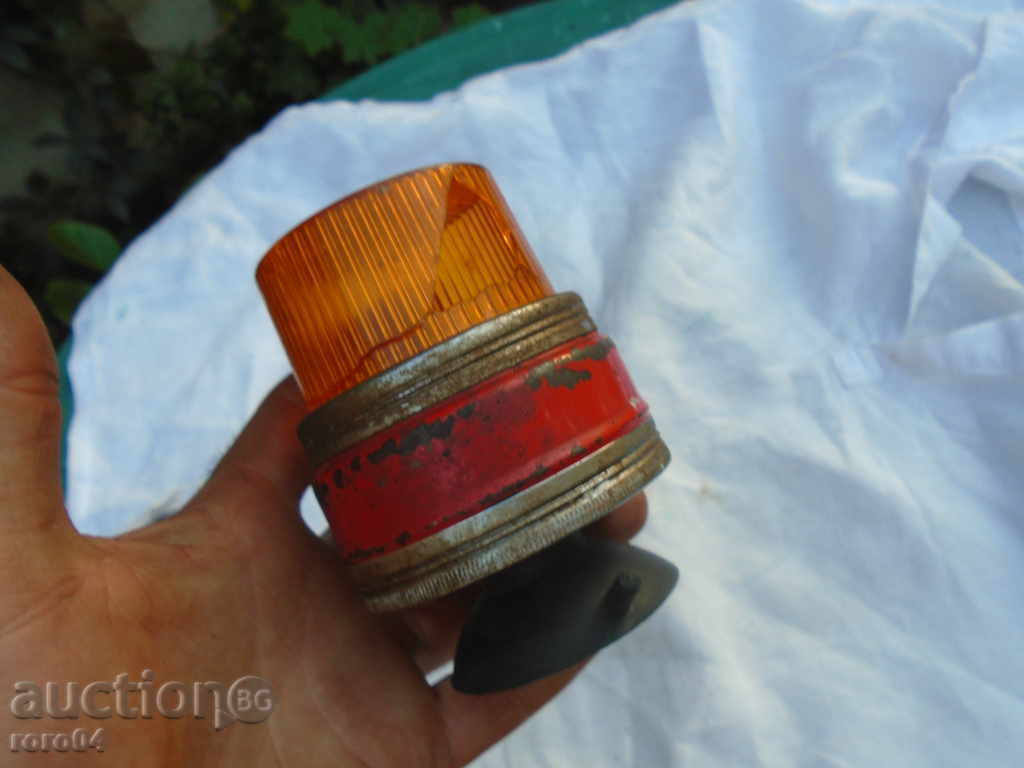 Delivery of RED OLD LAMINATED TOBACCO, CHEESE WITH STICKED GLASS Delivery of RED OLD LAMINATED TOBACCO, CHEESE WITH STICKED GLASS