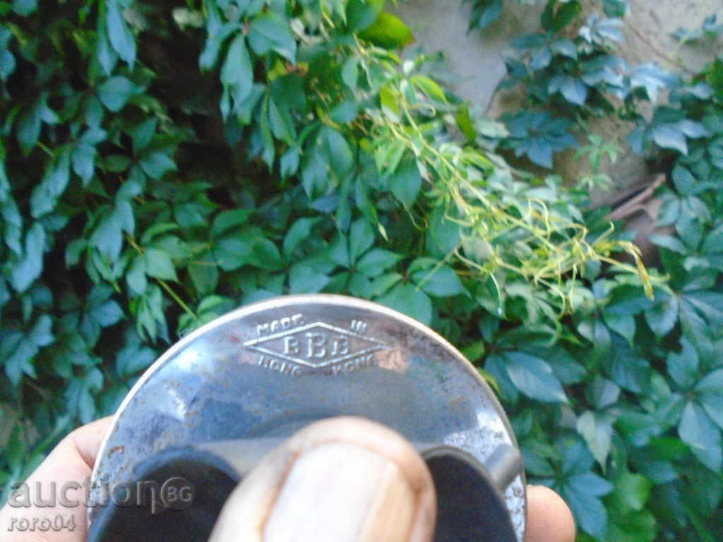 RED OLD LAMINATED TOBACCO, CHEESE WITH STICKED GLASS - 7 RED OLD LAMINATED TOBACCO, CHEESE WITH STICKED GLASS - 7