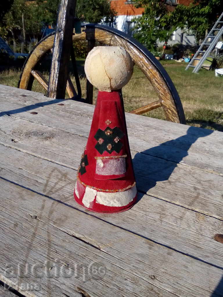 Old Russian Doll with price 10.00 BGN | € 5.11 Old Russian Doll with price 10.00 BGN | € 5.11